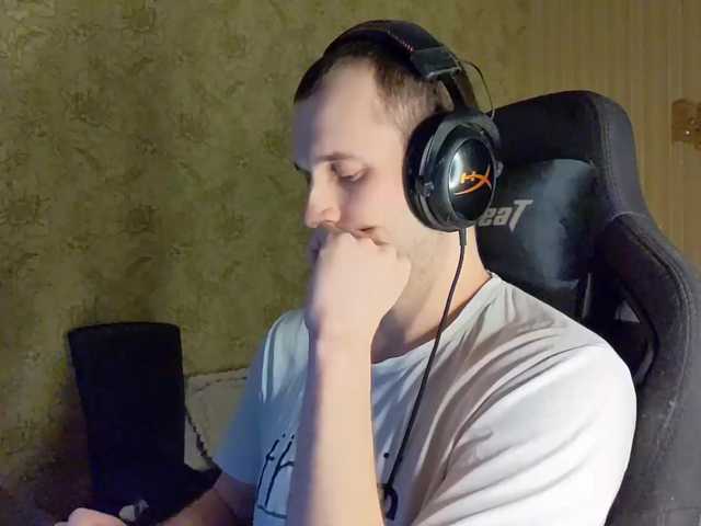 Live sex webcam photo for iMadeon #277543130