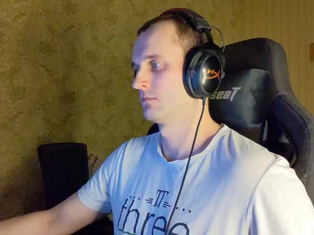 Live sex webcam photo for iMadeon #277563908