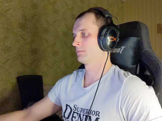 Live sex webcam photo for iMadeon #277603032