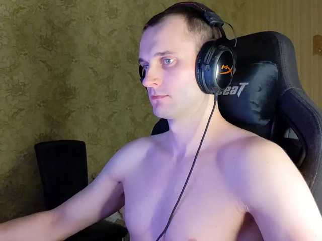 Live sex webcam photo for iMadeon #278109757