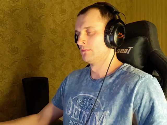 Live sex webcam photo for iMadeon #290691344