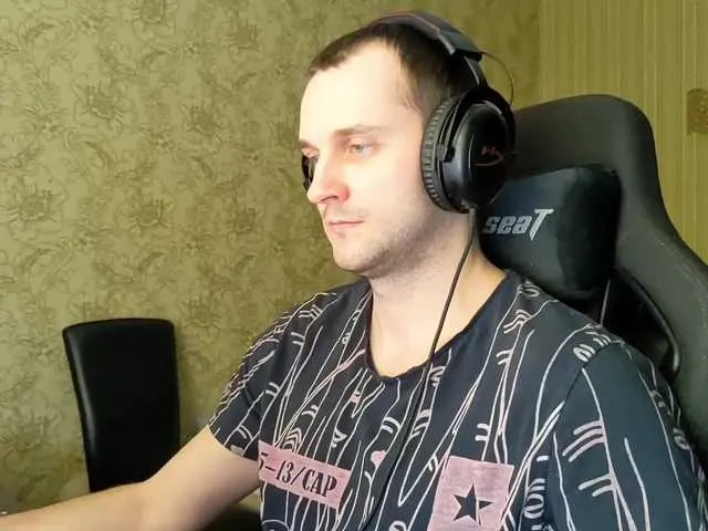 Live sex webcam photo for iMadeon #290805802