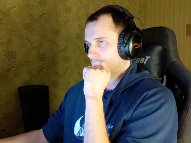 Live sex webcam photo for iMadeon #290841265