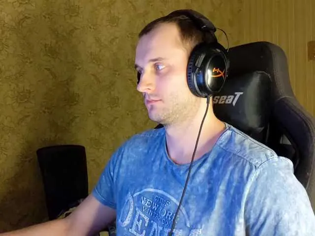 Live sex webcam photo for iMadeon #291010645