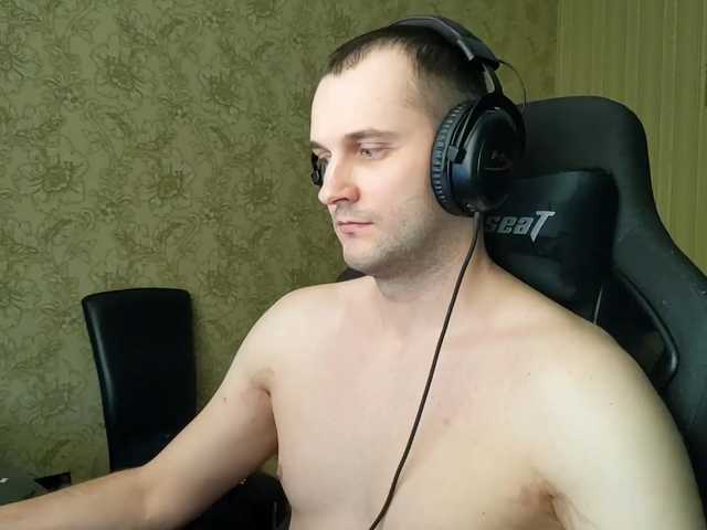 Live sex webcam photo for iMadeon #291680540