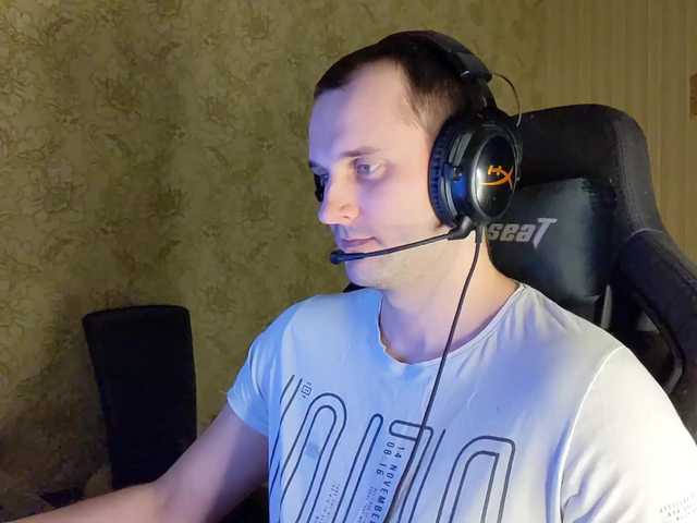 Live sex webcam photo for iMadeon #291825841