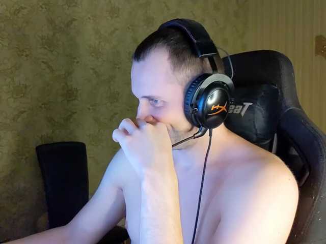 Live sex webcam photo for iMadeon #291949389