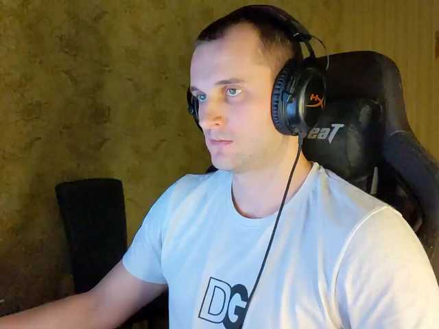 Live sex webcam photo for iMadeon #291968261