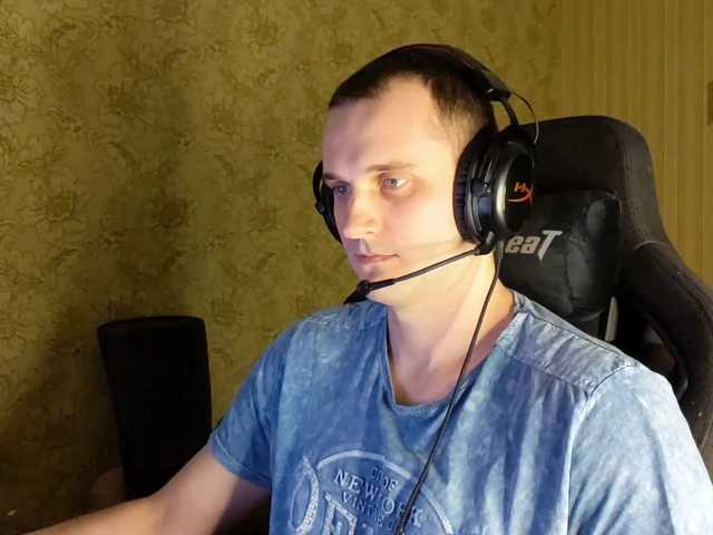 Live sex webcam photo for iMadeon #291995774