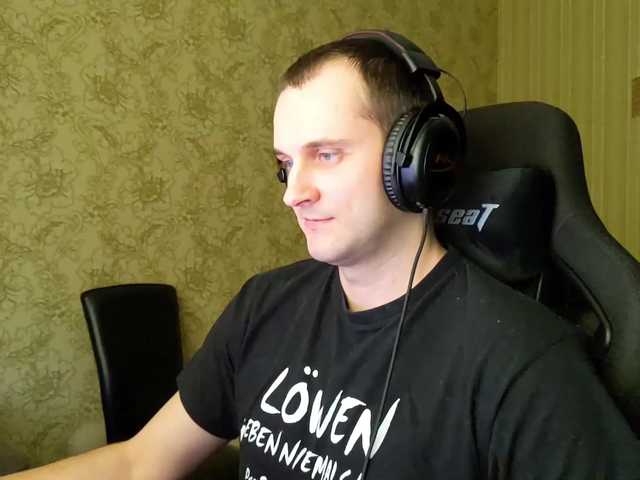 Live sex webcam photo for iMadeon #292088332