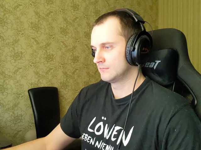 Live sex webcam photo for iMadeon #292095129