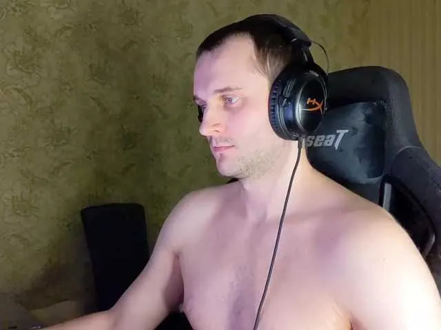 Live sex webcam photo for iMadeon #292378102