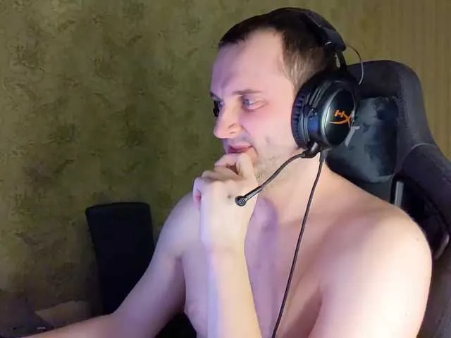 Live sex webcam photo for iMadeon #292379409