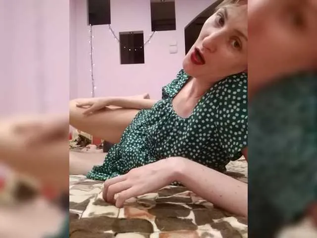 Live sex webcam photo for iSexyGerl #276532186