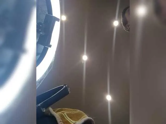 Live sex webcam photo for iSexyGerl #276908749