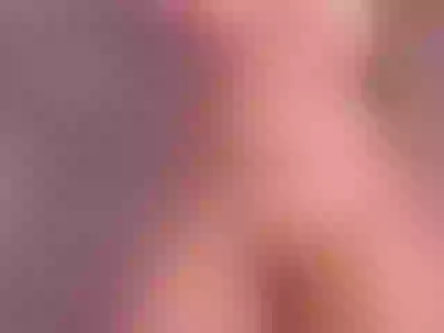 Live sex webcam photo for iam-ella18 #277389716