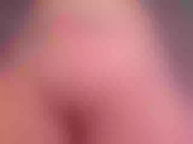 Live sex webcam photo for iam-ella18 #277421645