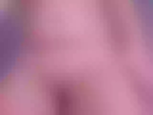 Live sex webcam photo for iam-ella18 #277428951