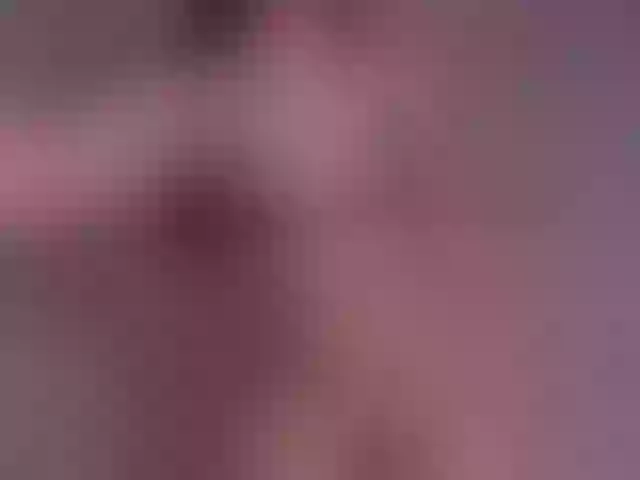 Live sex webcam photo for iam-ella18 #277476197