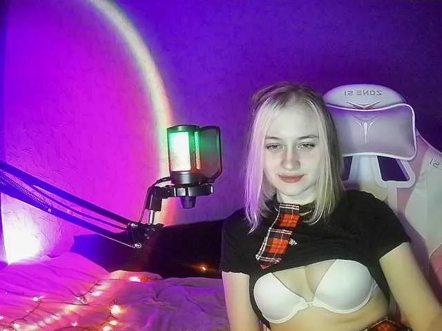 Live sex webcam photo for iamocean #277350142