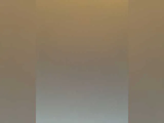 Live sex webcam photo for iamstudent22 #272697045