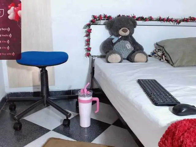 Live sex webcam photo for idalisVanucci #291331534