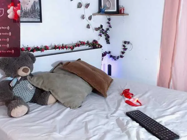 Live sex webcam photo for idalisVanucci #291338918
