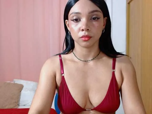 Live sex webcam photo for idalisVanucci #292338050