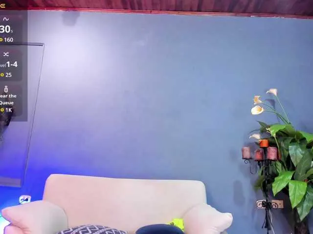 Live sex webcam photo for iker-bigdick #290537927