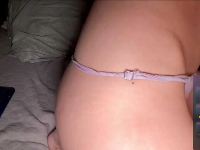 Live sex webcam photo for ilona4u #289922152