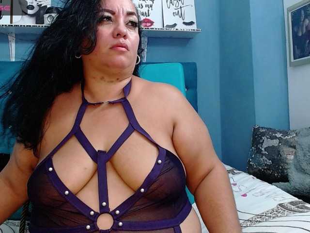 Live sex webcam photo for im-helenn #277553626