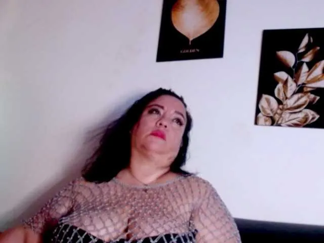 Live sex webcam photo for im-helenn #291444637