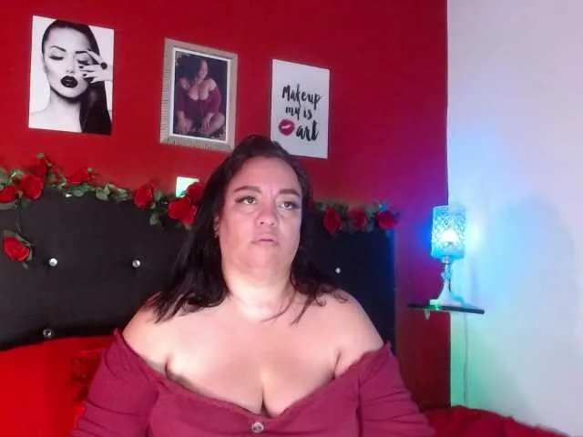 Live sex webcam photo for im-helenn #291658904