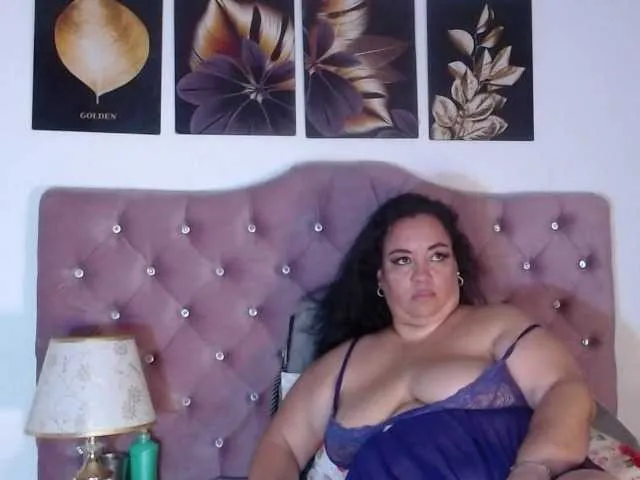 Live sex webcam photo for im-helenn #291802916