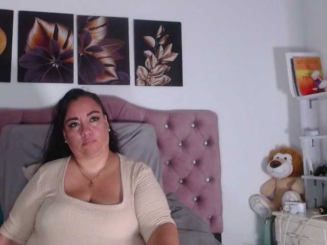 Live sex webcam photo for im-helenn #292121062
