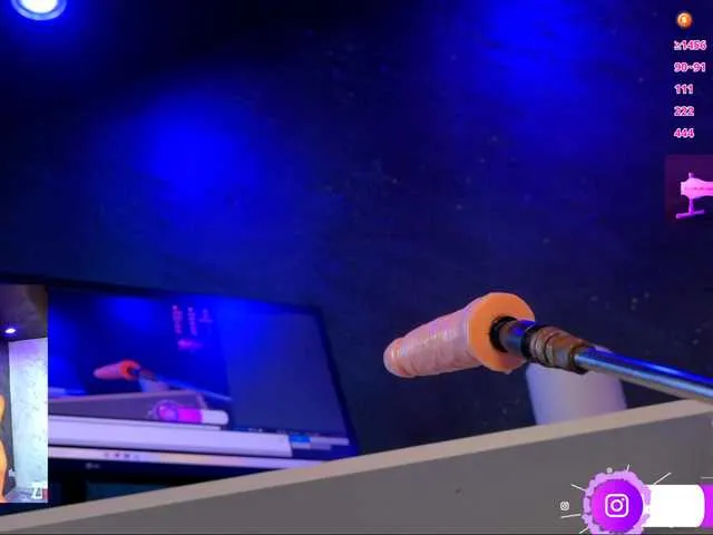 Live sex webcam photo for im-your-love #291369883