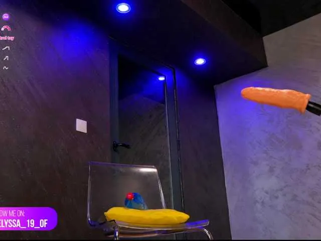 Live sex webcam photo for im-your-love #292112900