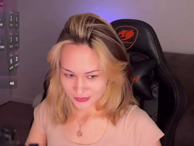 Live sex webcam photo for imEmiliya #291092803