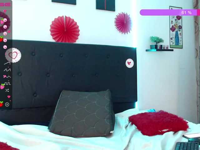 Live sex webcam photo for imnoModelIris #273072509