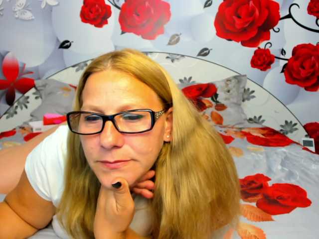 Live sex webcam photo for imola80 #273808098