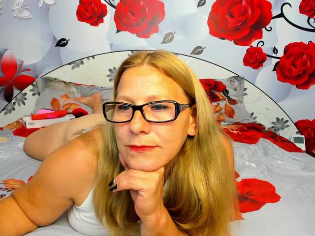 Live sex webcam photo for imola80 #273812632