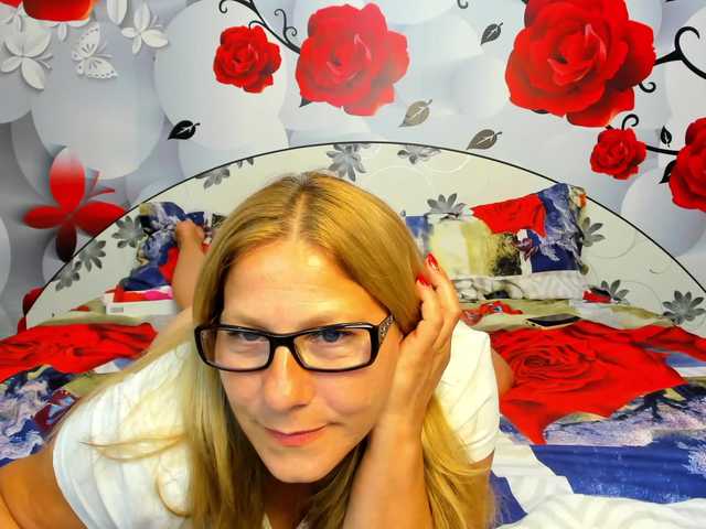 Live sex webcam photo for imola80 #273952788