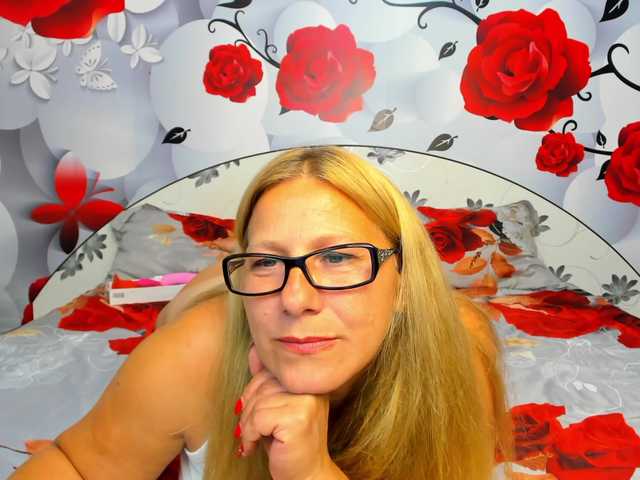 Live sex webcam photo for imola80 #274099591