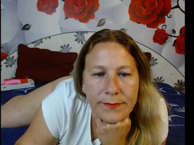 Live sex webcam photo for imola80 #275439283