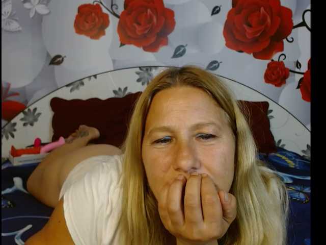 Live sex webcam photo for imola80 #276032183