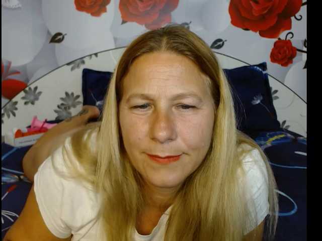 Live sex webcam photo for imola80 #276156265