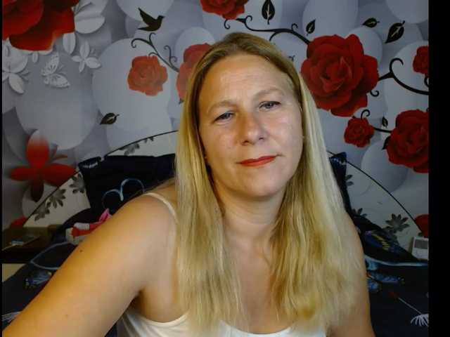 Live sex webcam photo for imola80 #276230137