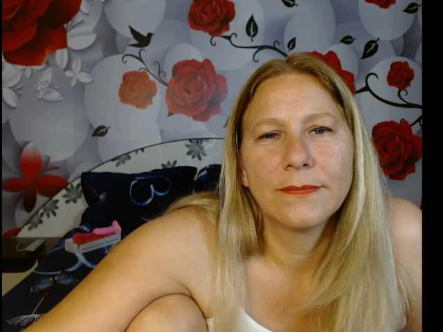 Live sex webcam photo for imola80 #276644075