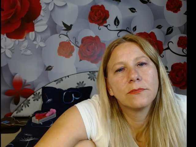 Live sex webcam photo for imola80 #276778490