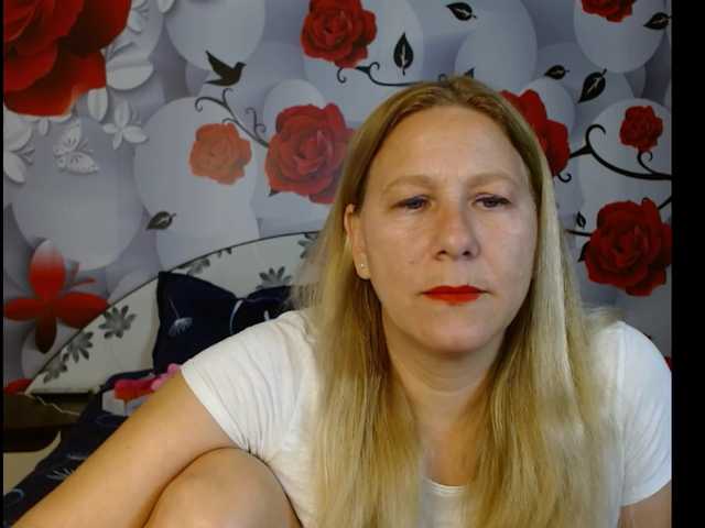 Live sex webcam photo for imola80 #276782028